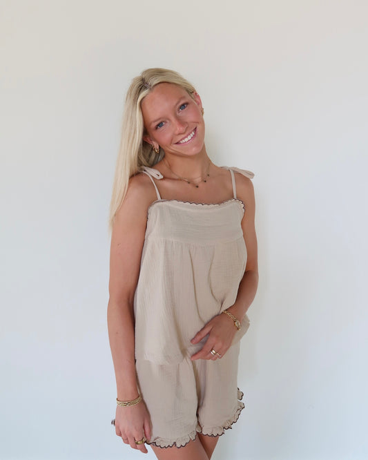 Dune Scallop Shorts